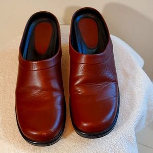 Dansko mules size 40/9
